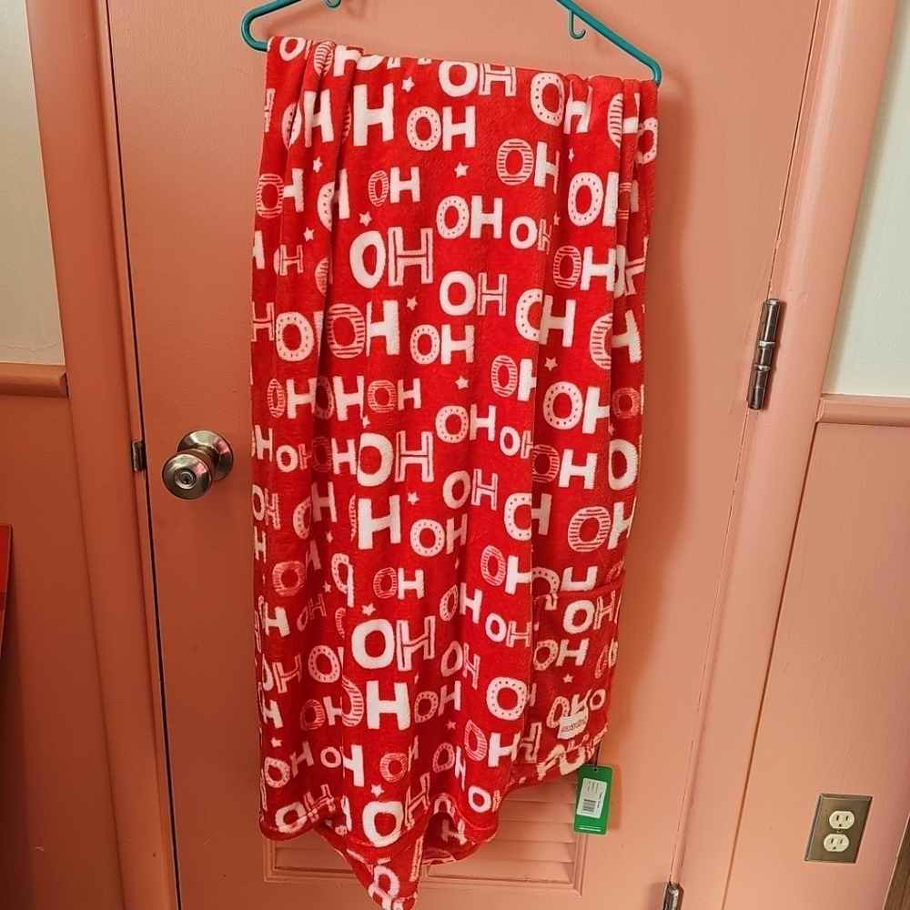NWT Tipsy Elves Ho Ho Ho! Christmas 60" X 48" Throw Blanket Soft Zipper Pouch